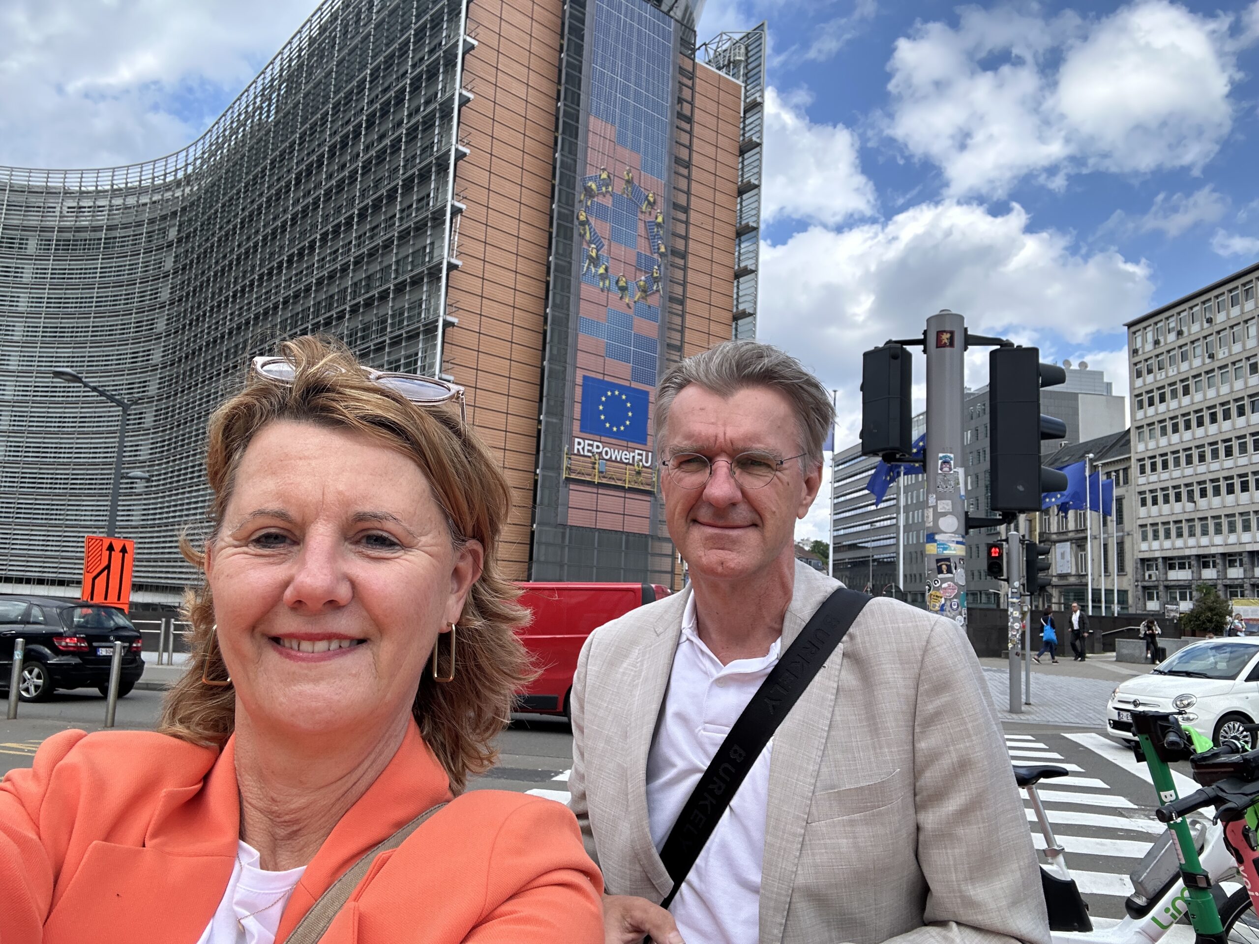 Meeting at European Commission in Brussels - H2roadtrip